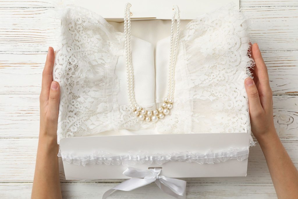 bridal jewelry matching